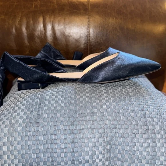 VERO CUCIO Elegant Blue Satin Flats NWOB SZ 40 - Picture 7 of 7